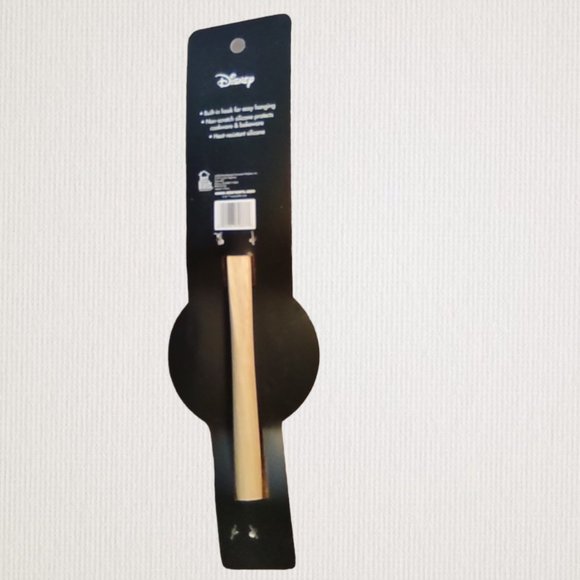 NEW - Star Wars Millennium Falcon Spatula & Cookie Cutter Set - DISNEY - Picture 2 of 2